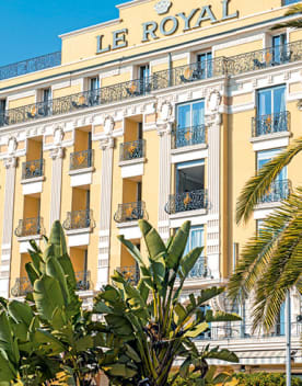 facade-le-royal-nice-386x508.jpg