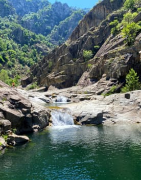 Petites cascades dans les Gorges du Chassezac - Résidence 3* Lou Castel - Ardèche
