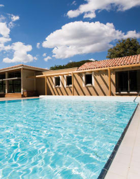 Piscine - Chateau laval - Vacances Bleues