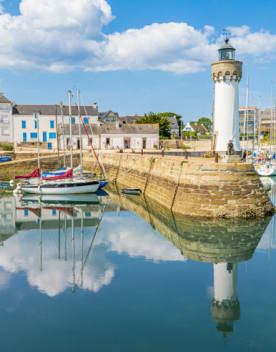 Vue depuis la mer du phare et jetée du port d'Haliguen - Club*** Keravel - Erdeven