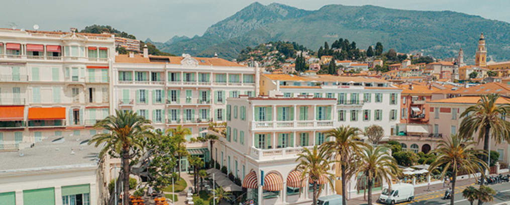 Vue extérieure de l'hôtel Balmoral - Menton - Vacances Bleues