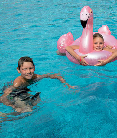 Piscine chauffée de l'établissement - Le Grand Large - Biarritz - Vacances Bleues