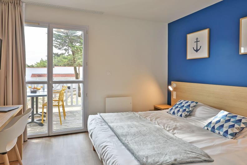 MIL_009572_S (1).jpg