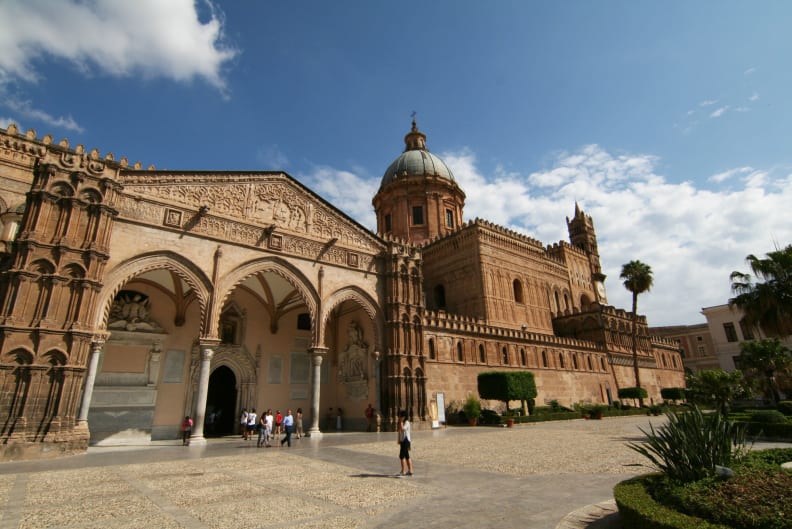 cathedrale-de-palerme-sicile-italie2000x1333.jpg