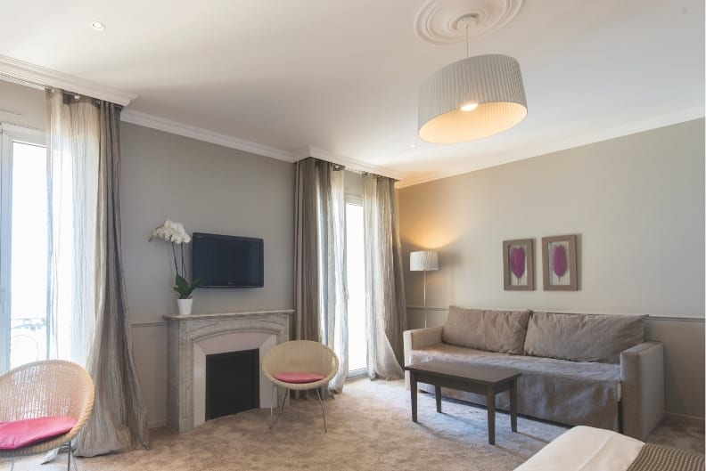 Ch-Deluxe-2P-Mer-Royal-919x613