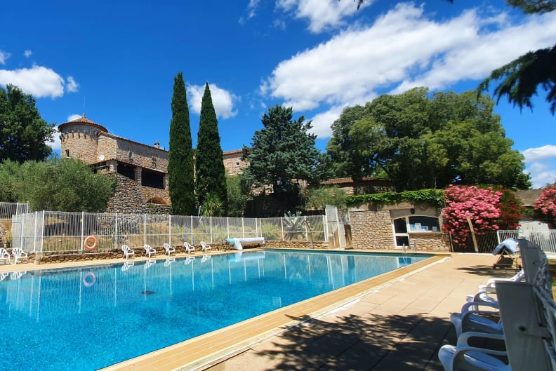 Piscine de Lou Castel***