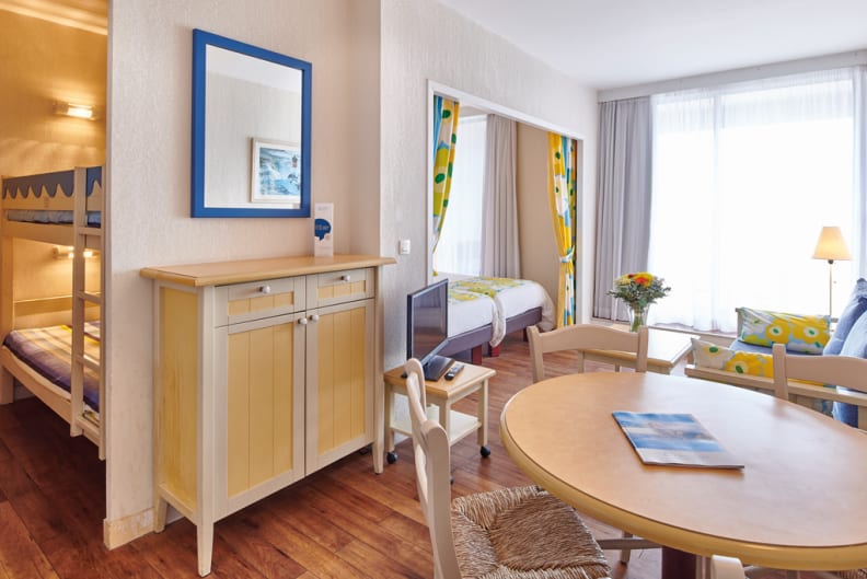 Salon de l'appartement de la la gamme Essentielle pour 4 à 6 personnes- Le grand large - Biarritz