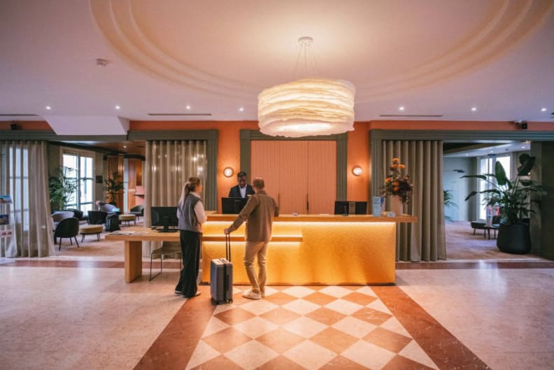 Réception Villa Modigliani.jpg