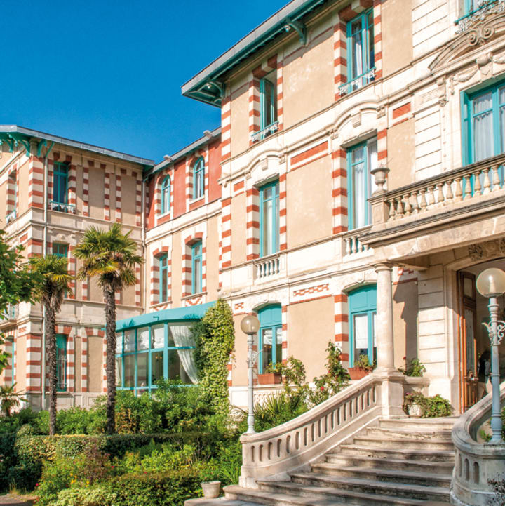 Façade avant de la Villa Régina
