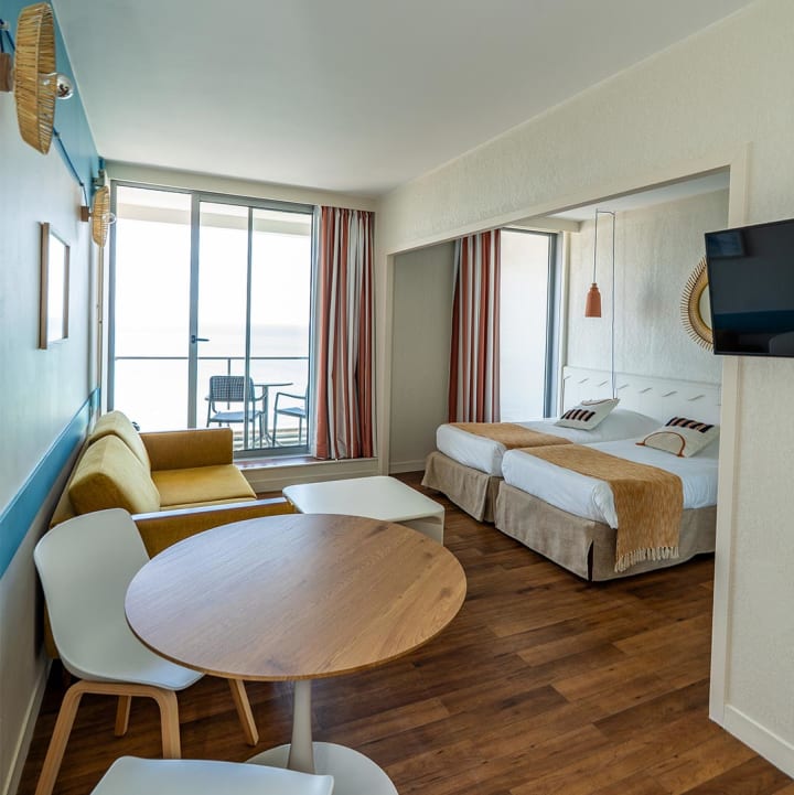 Résidence Grand Large à Biarritz -  studio confort 2 personnes - avec balcon vue mer