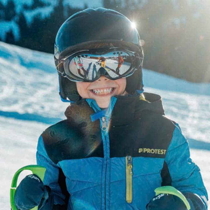Ski enfants - L’Eden des Cimes à La Plagne - Vacances Bleus