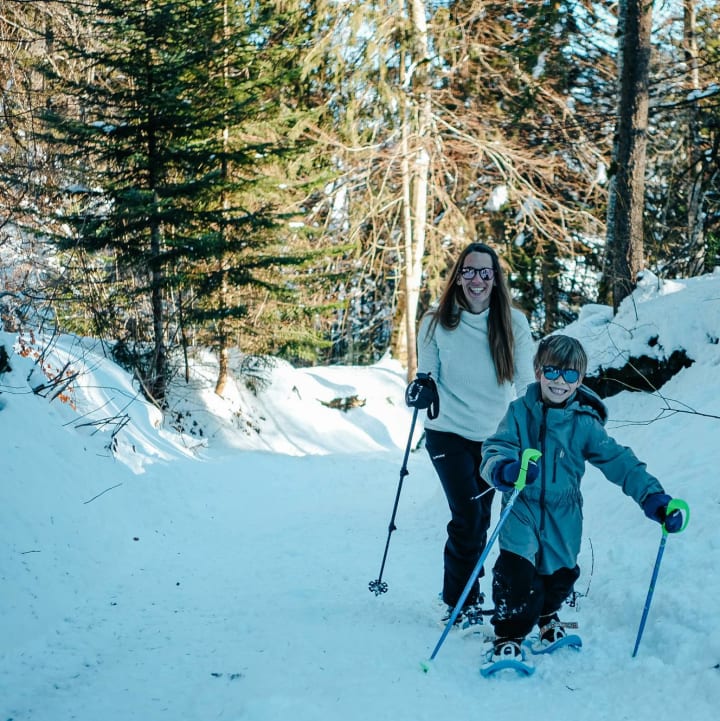 Snowshoe outings from the Chalets du Prariand hotel