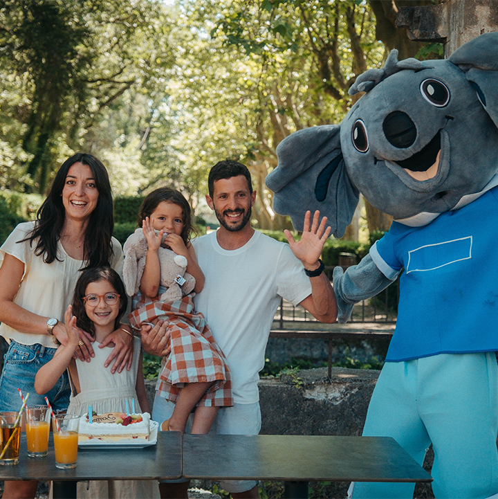 Domaine de Château Laval - Vacances Bleues - fête avec Bloubi