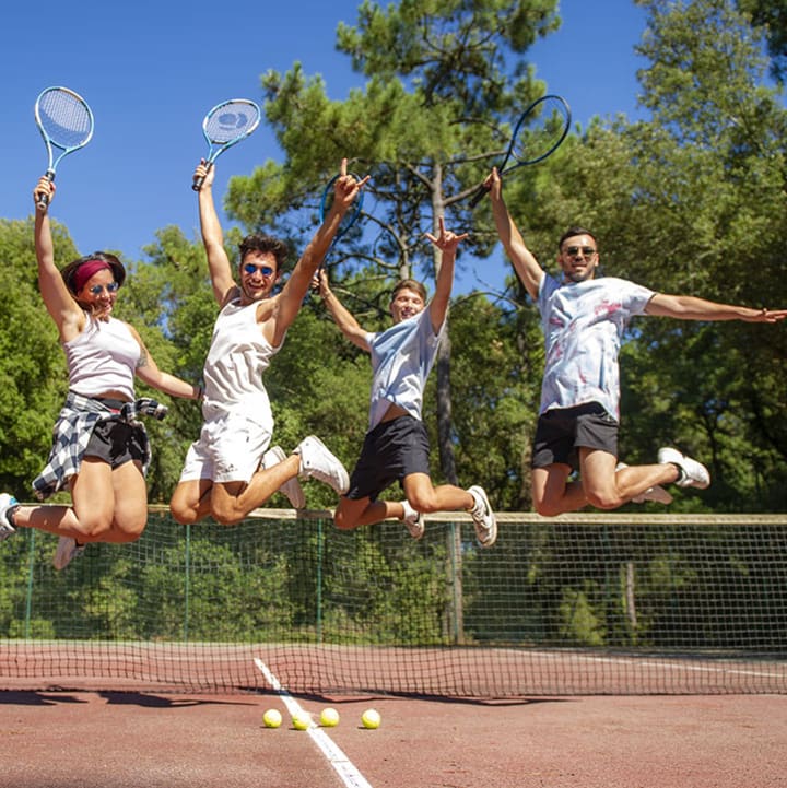 club-jardins-atlantique-tennis-386x508.jpg