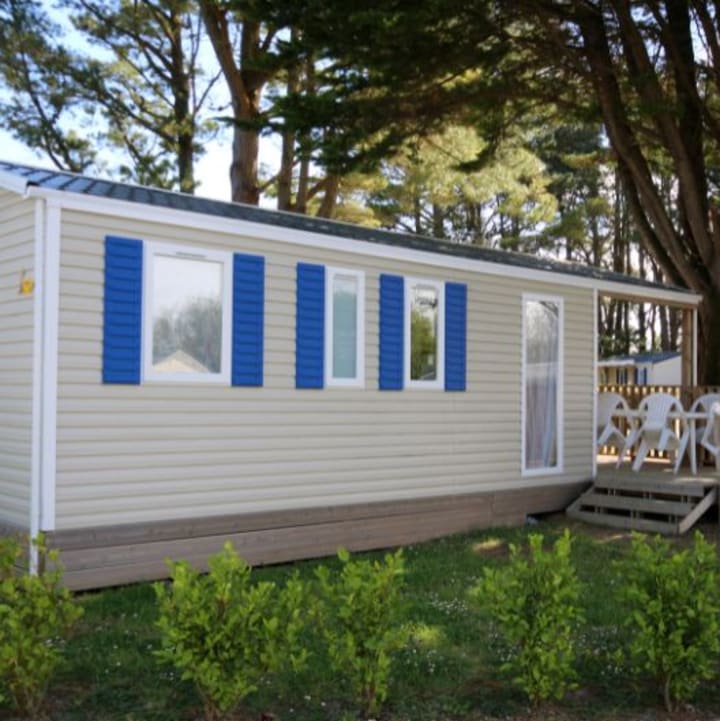 Keravel-Mobil-home-MH4- exterieur2-529x792.jpg