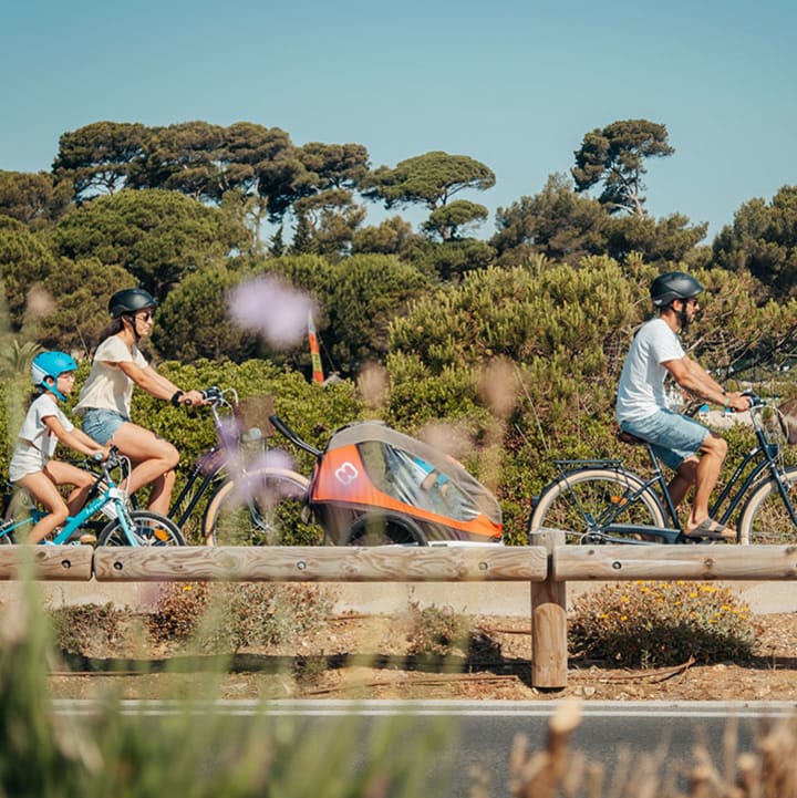 Cyclotourisme en famille à Hyères