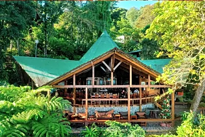 aguila-de-osa-restaurant-exterior-general-view-drake.jpg