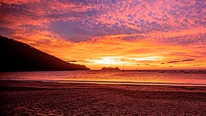 bosque-del-mar-beach-sunset-playa-hermosa.jpg
