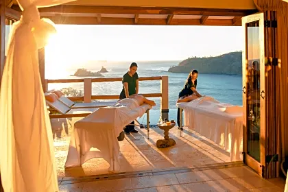 casa-chameleon-hotel-massage-sunset-session-las-catalinas-playa-danta.jpg