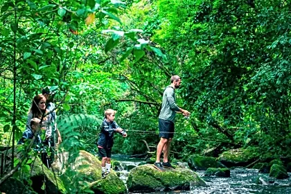 el-silencio-lodge-family-river-fishing-tour-bajos-del-toro.jpg