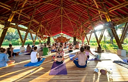 envision-fetival-2023-yoga.jpeg