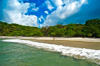 langosta-white-sand-beach.jpg