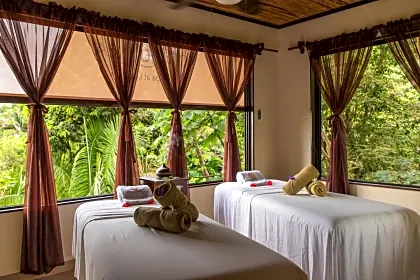 los-altos-resort-spa-massage-area-garden-view-manuel-antonio.jpg