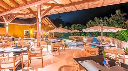 nayara-gardens-main-restaurant-dinner-arenal.jpg