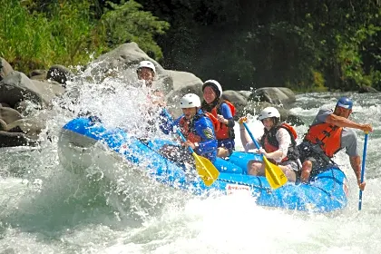 pacuare-lodge-class-4-rafting-tour-caribbean.jpg
