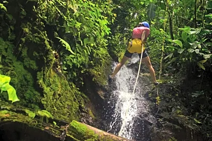 pacuare-lodge-waterfall-rappelling-tesorcito.jpg