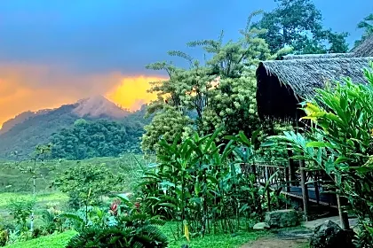 rafiki-safari-lodge-savegre-river-valley-orange-clouds-over-the-lodge.jpg