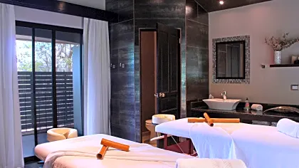 villa-buena-onda-secreto-spa-massage-coco-bay.jpg