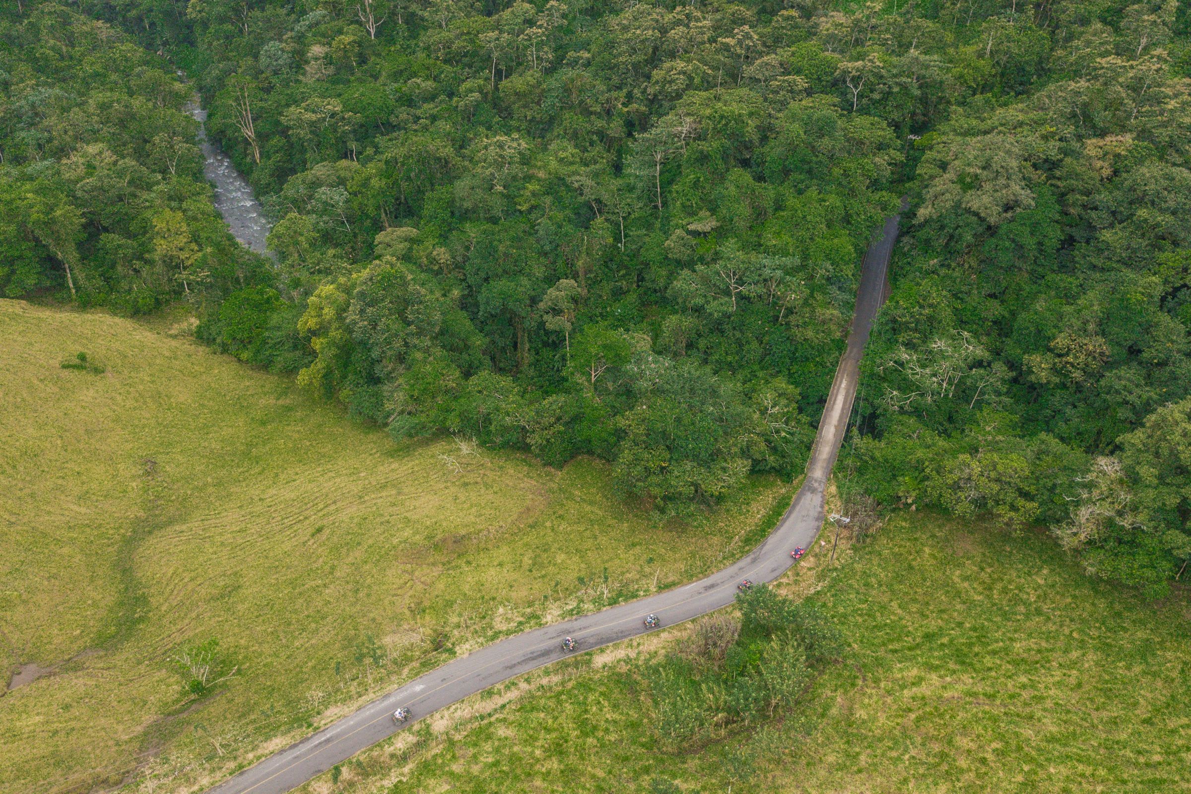 What are the roads like in Costa Rica?