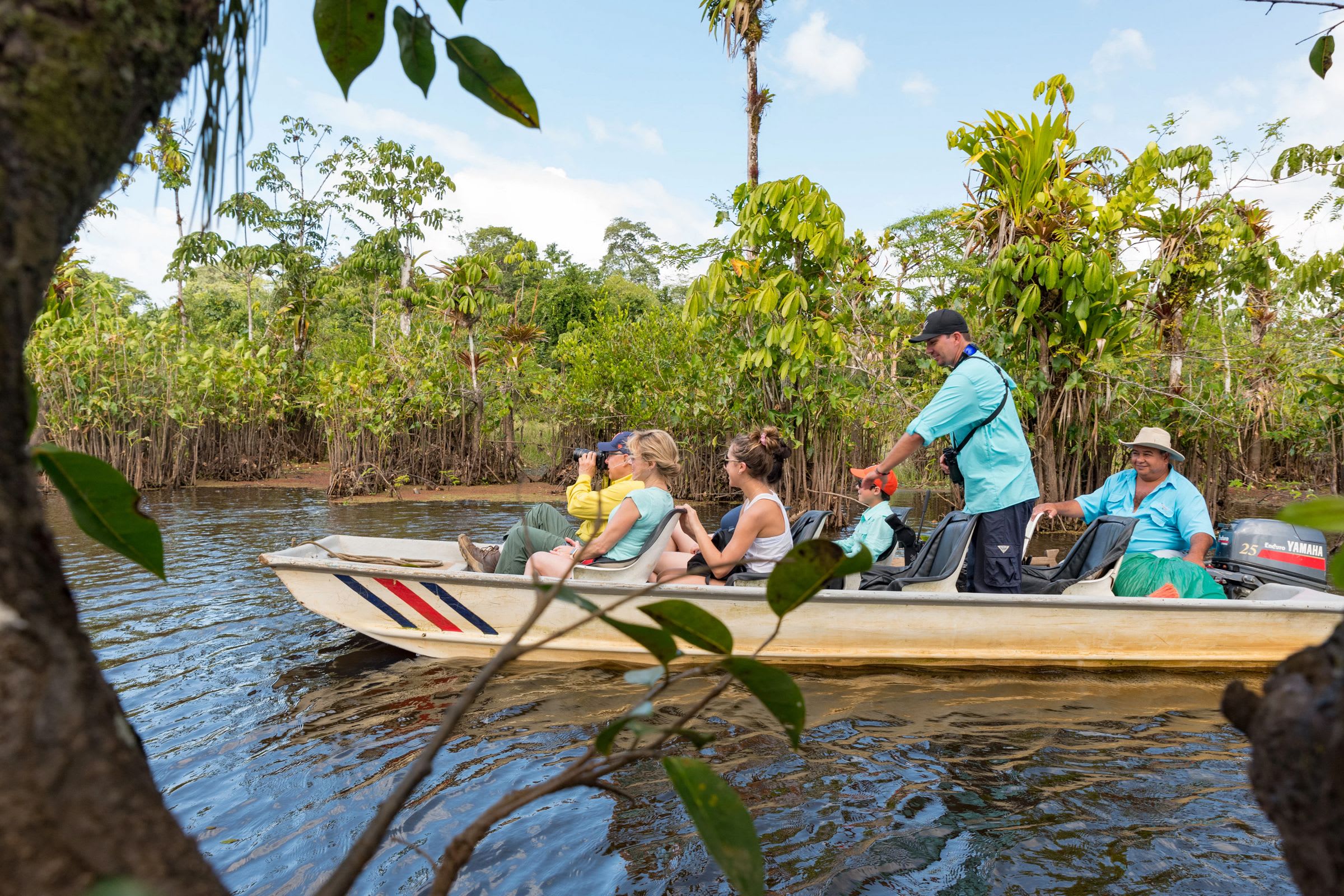 Cruising Costa Rica: Exploring the Country's Hidden Gems by Boat
