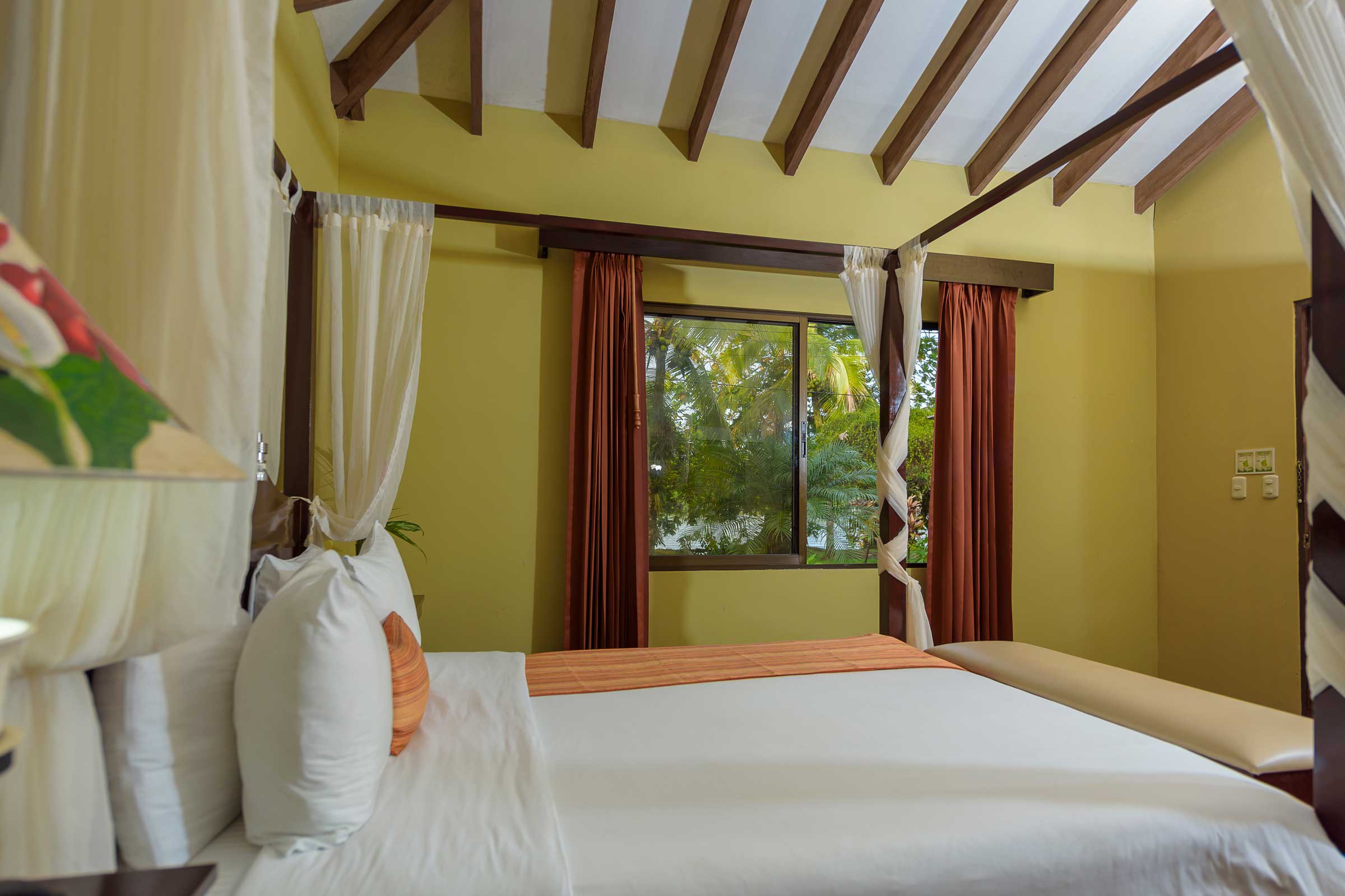 A Meal-Inclusive Stay