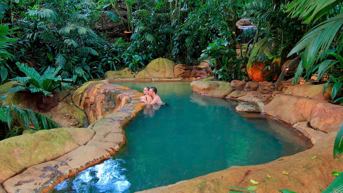Romantic Activities for Couples in Costa Rica