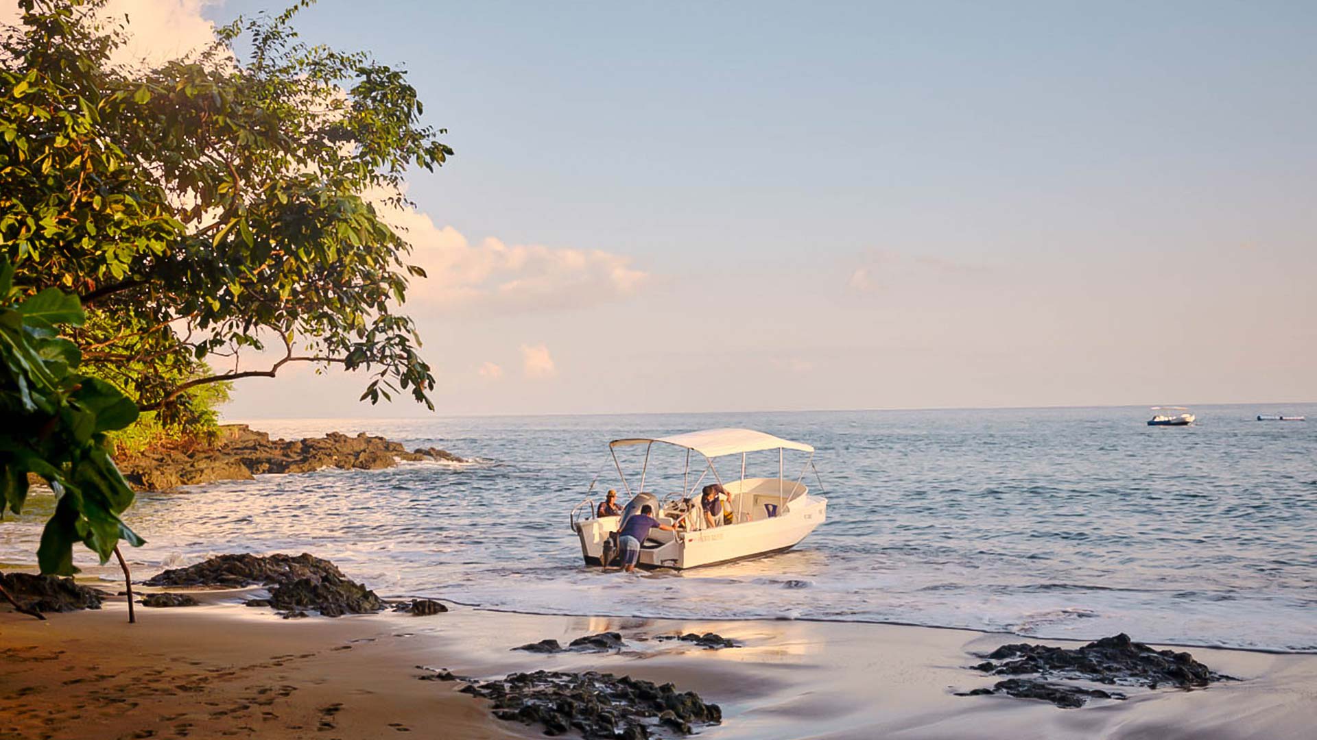How to Get to Drake Bay