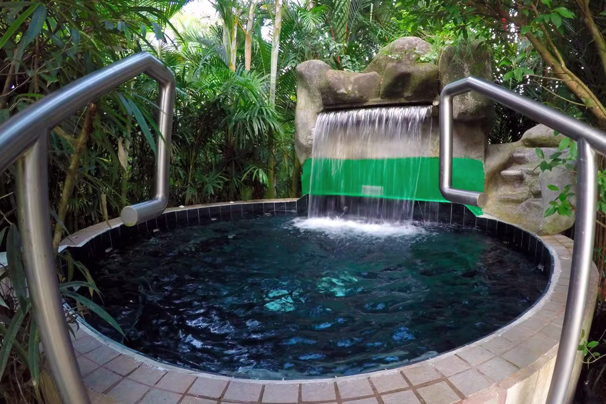 Paradise Hot Springs image 77