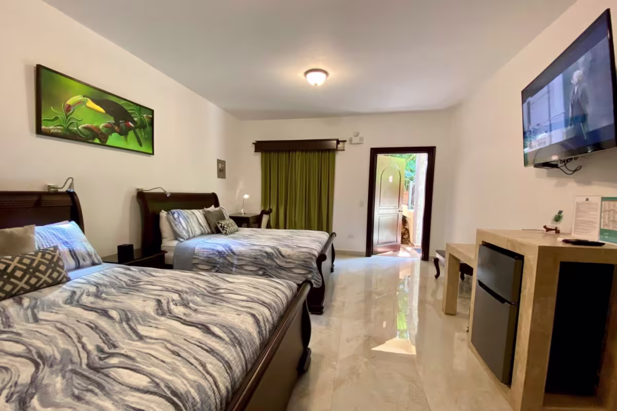 Paradise Hot Springs image 79