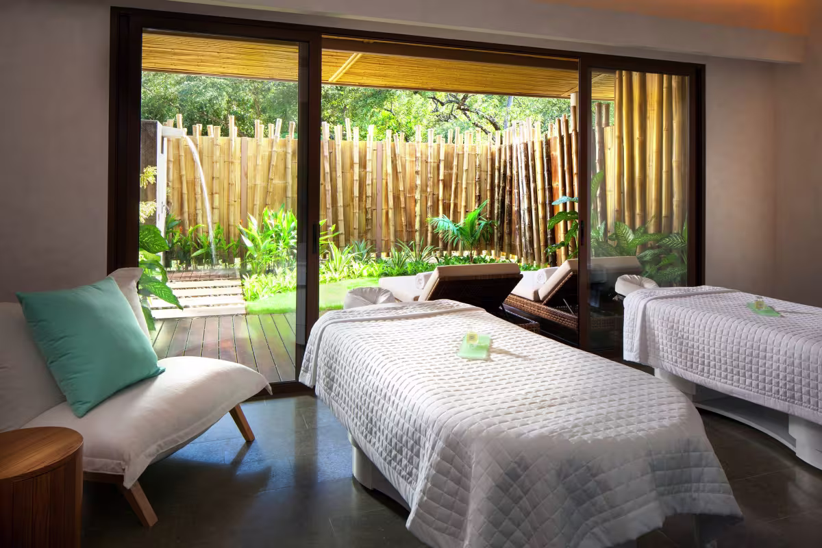 W Costa Rica - Reserva Conchal image 409