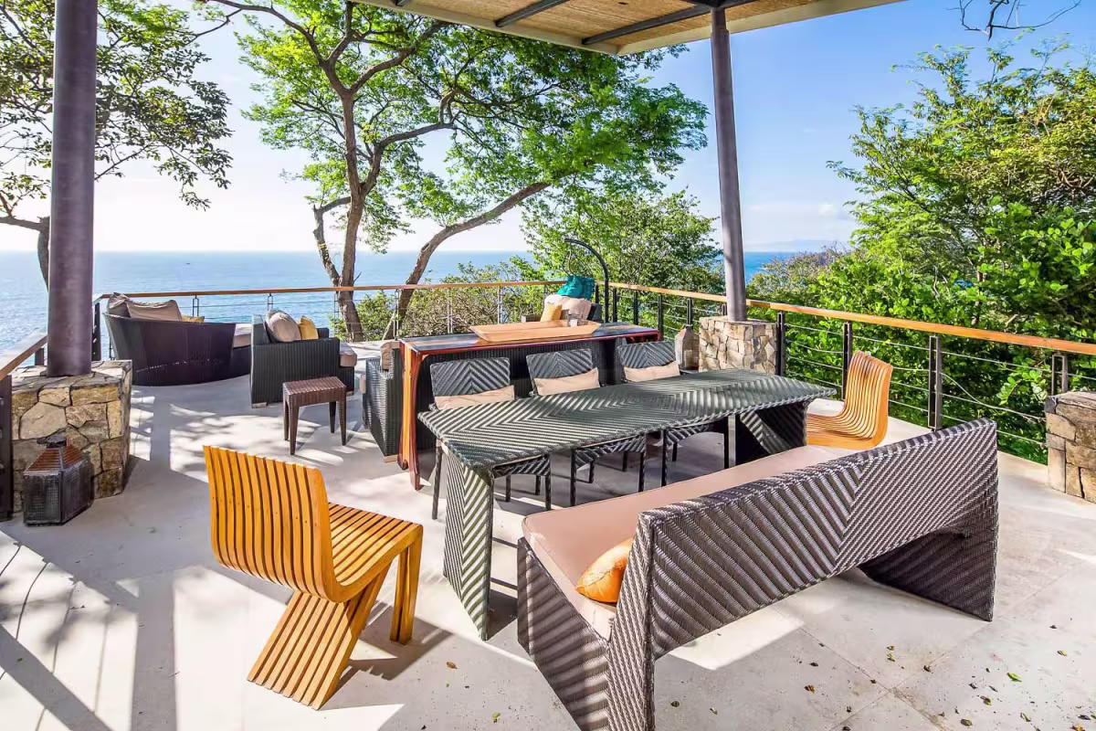 Seacliff Point Villa image 2495