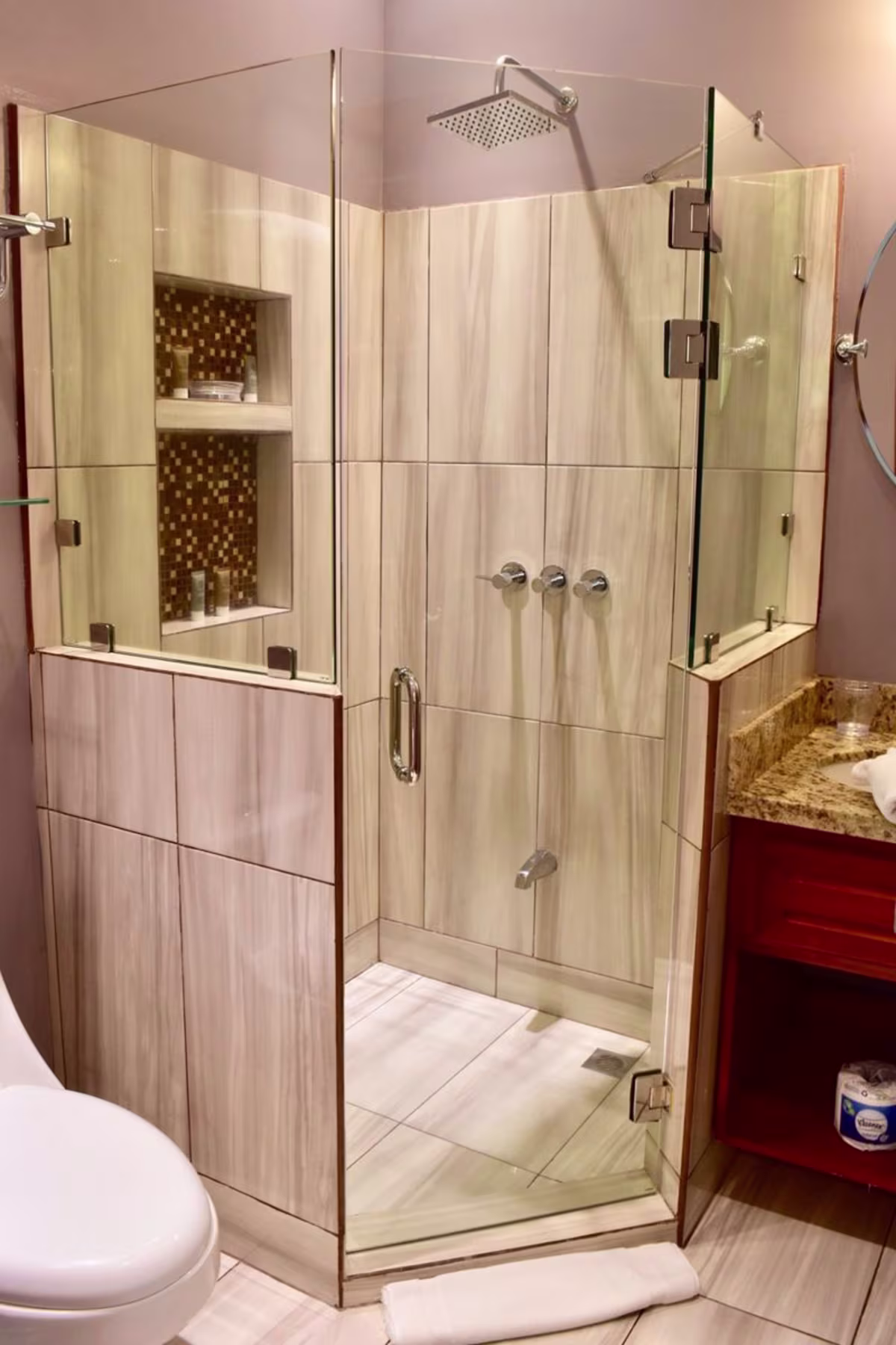 Espadilla Gardens image 2841