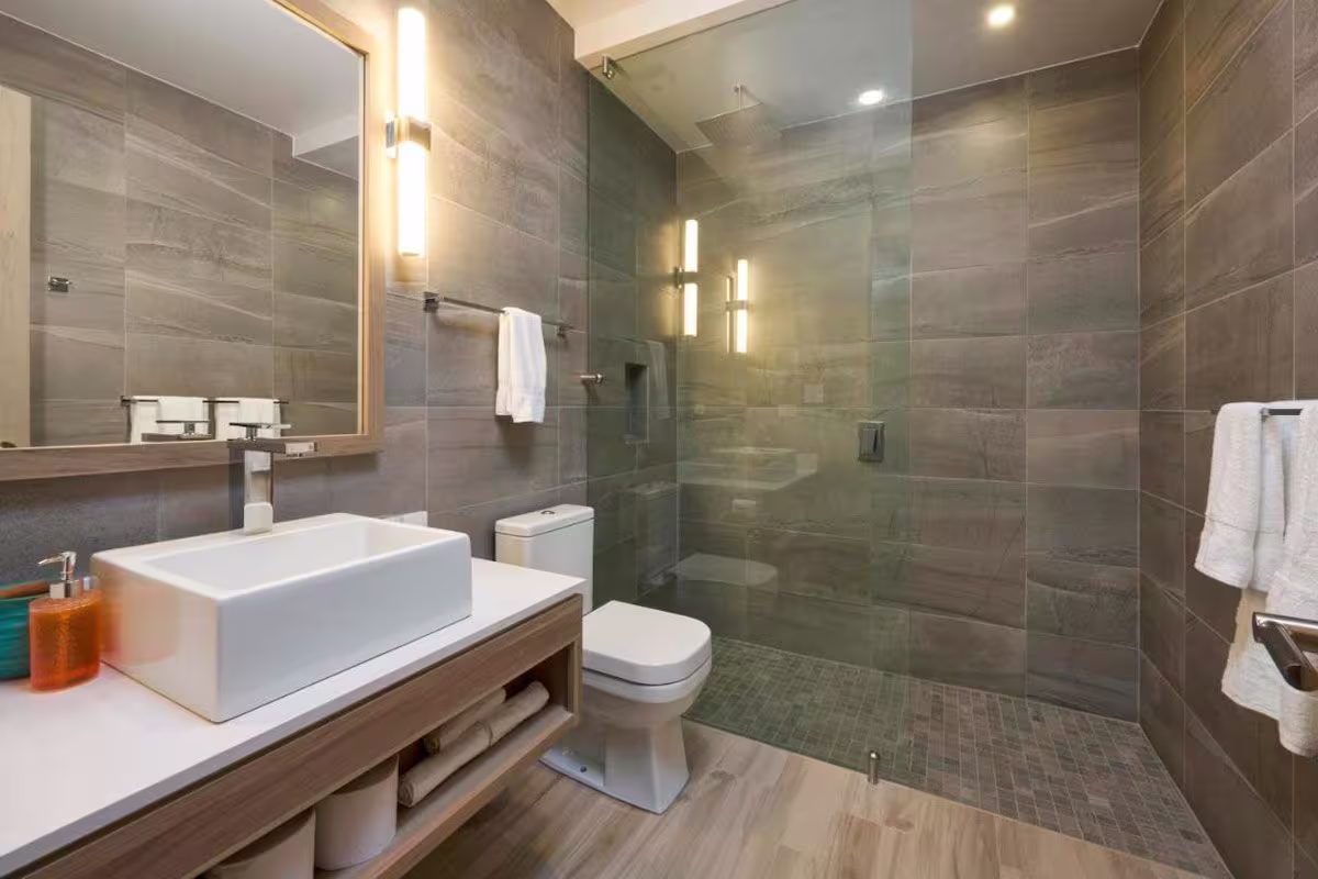 Compass House image 4009