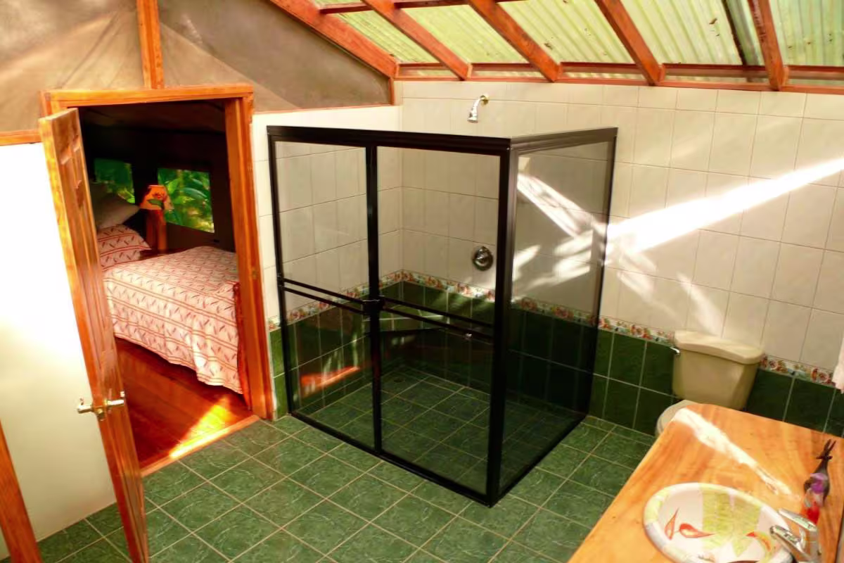 Rafiki Safari Lodge image 4440