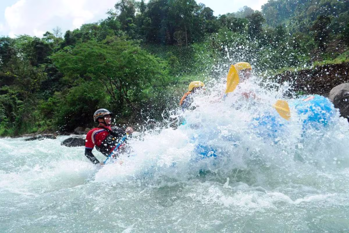 Rafiki Safari Lodge image 4445