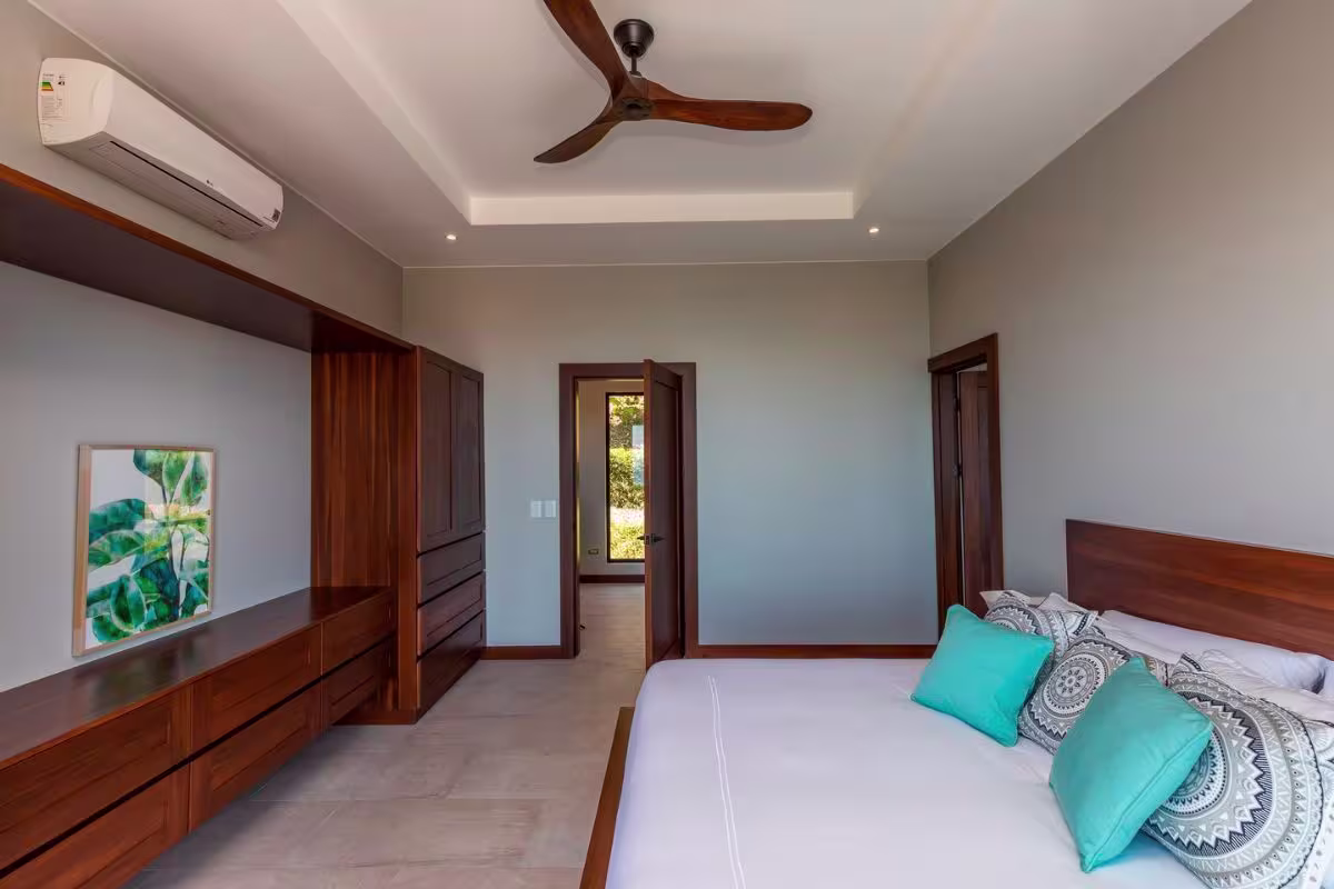 Casa Solaz image 5488