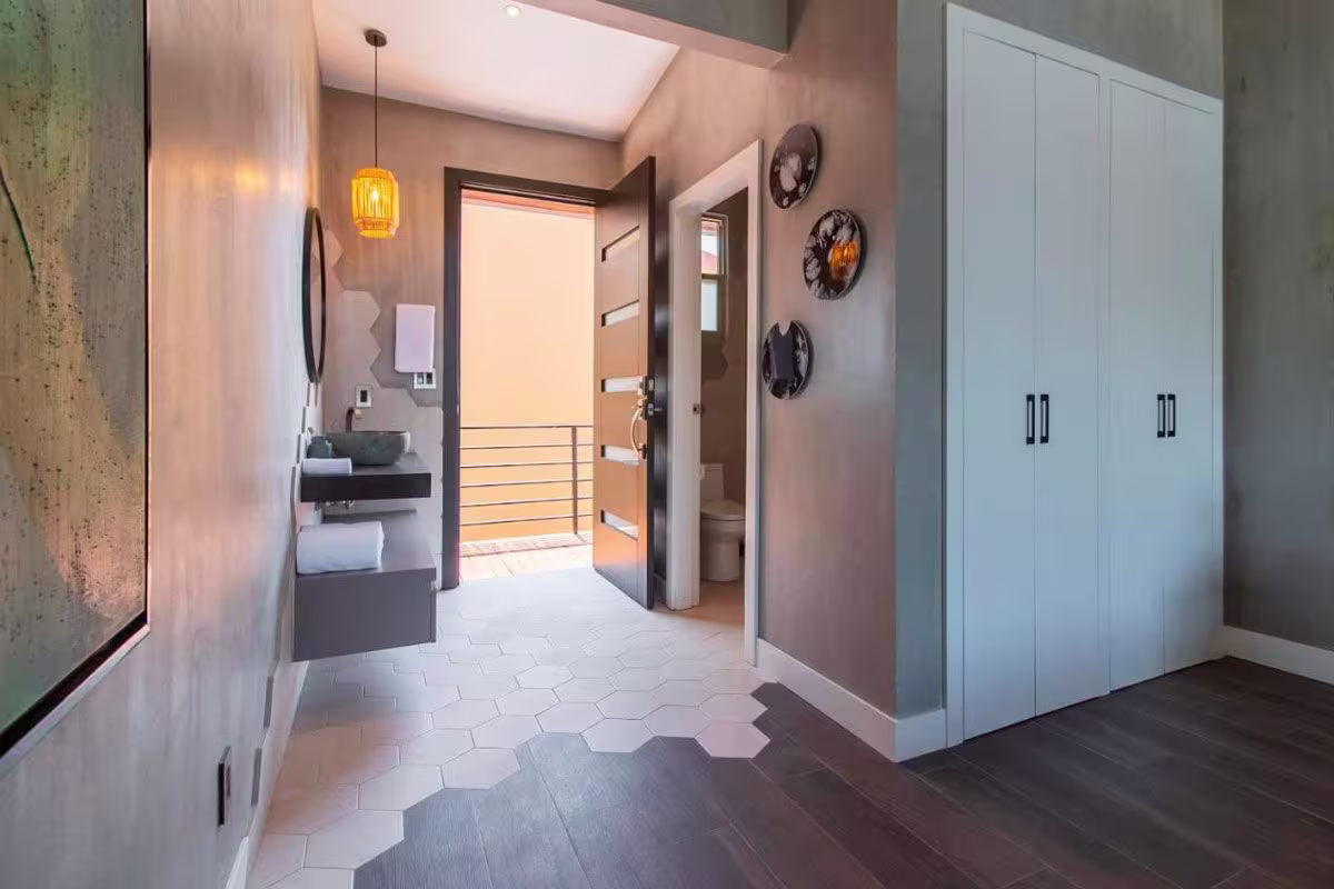 Mother Earth Vegan Hotel image 6226