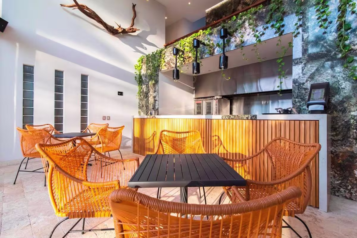 Mother Earth Vegan Hotel image 6237