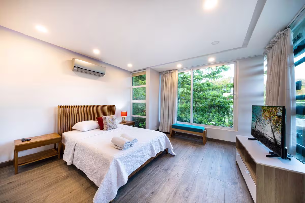 Villa de los Pajaros  image 6365