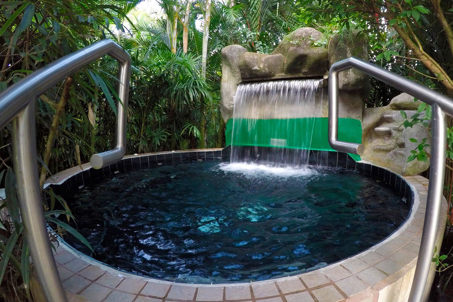 Paradise Hot Springs image 77